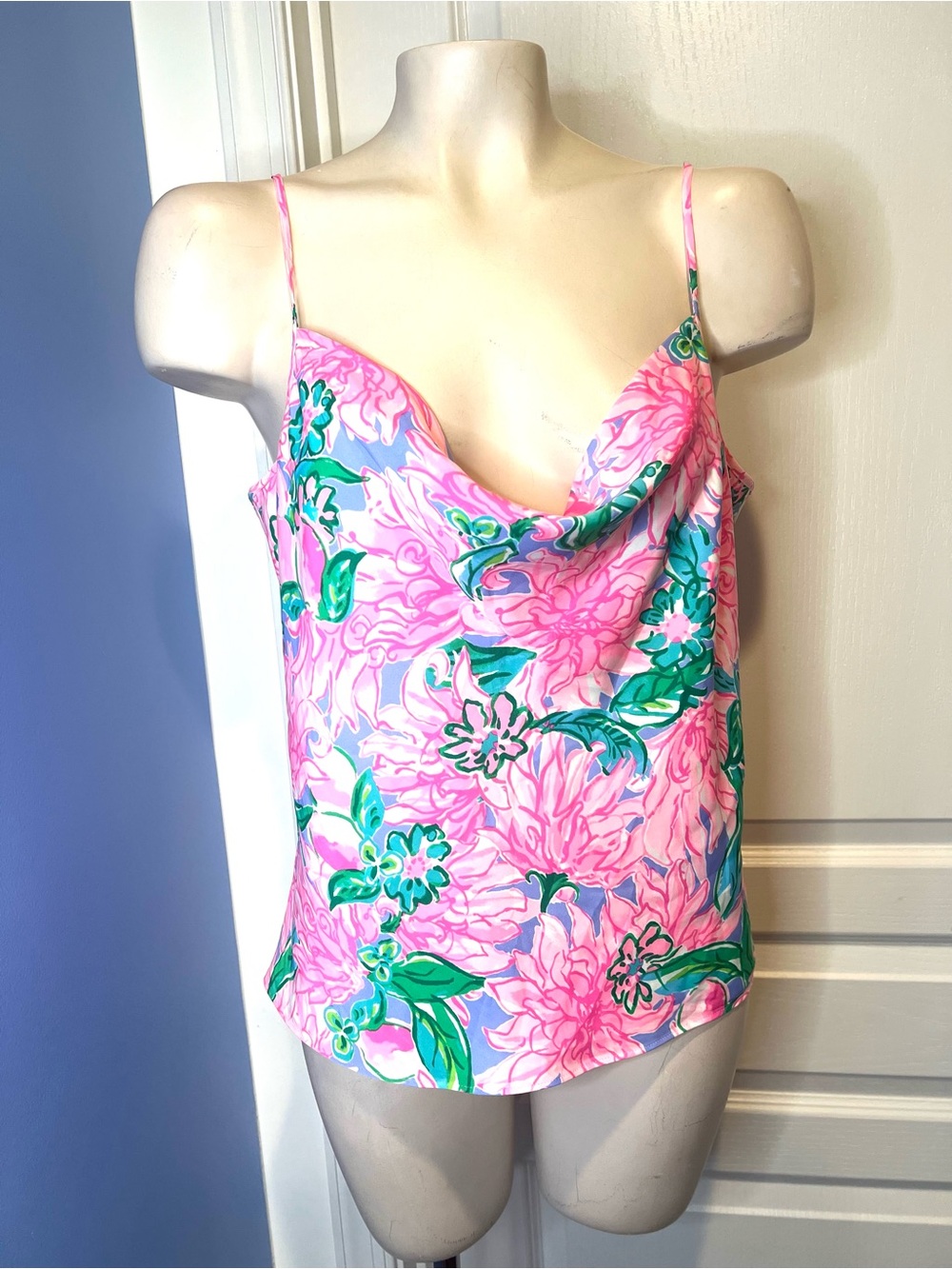 Lilly Pulitzer Bobbie Pink Blossom Floral Cowl Neck Camisole size Medium